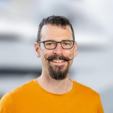 Headshot of Andrew Herr