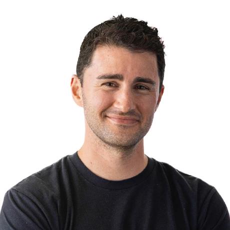 Headshot of Rian Rainey